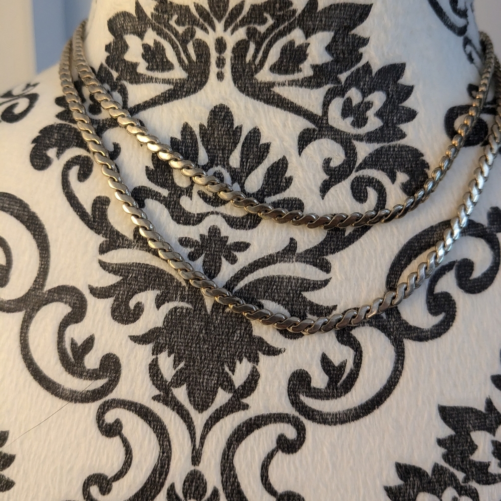 Barclay Chain Necklace